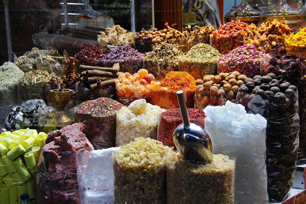 Dubain maustemarkkinat