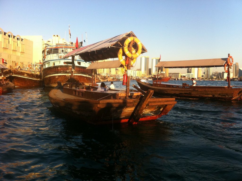 Dubai creek ja abra-veneitä